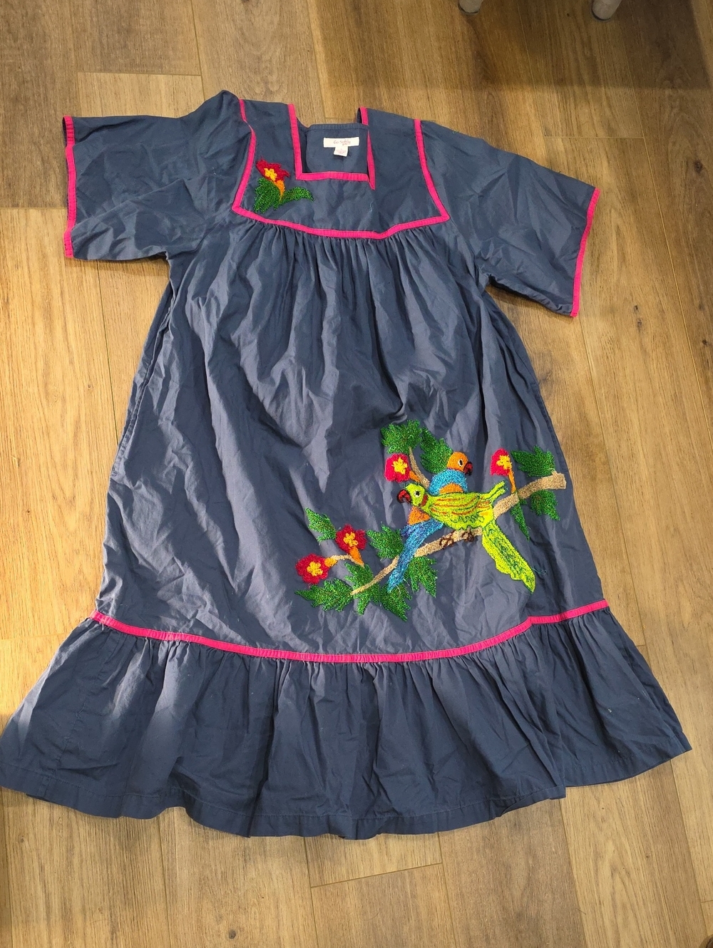 Go Softly Patio Vintage Embroidered Muumuu Dress Size Large